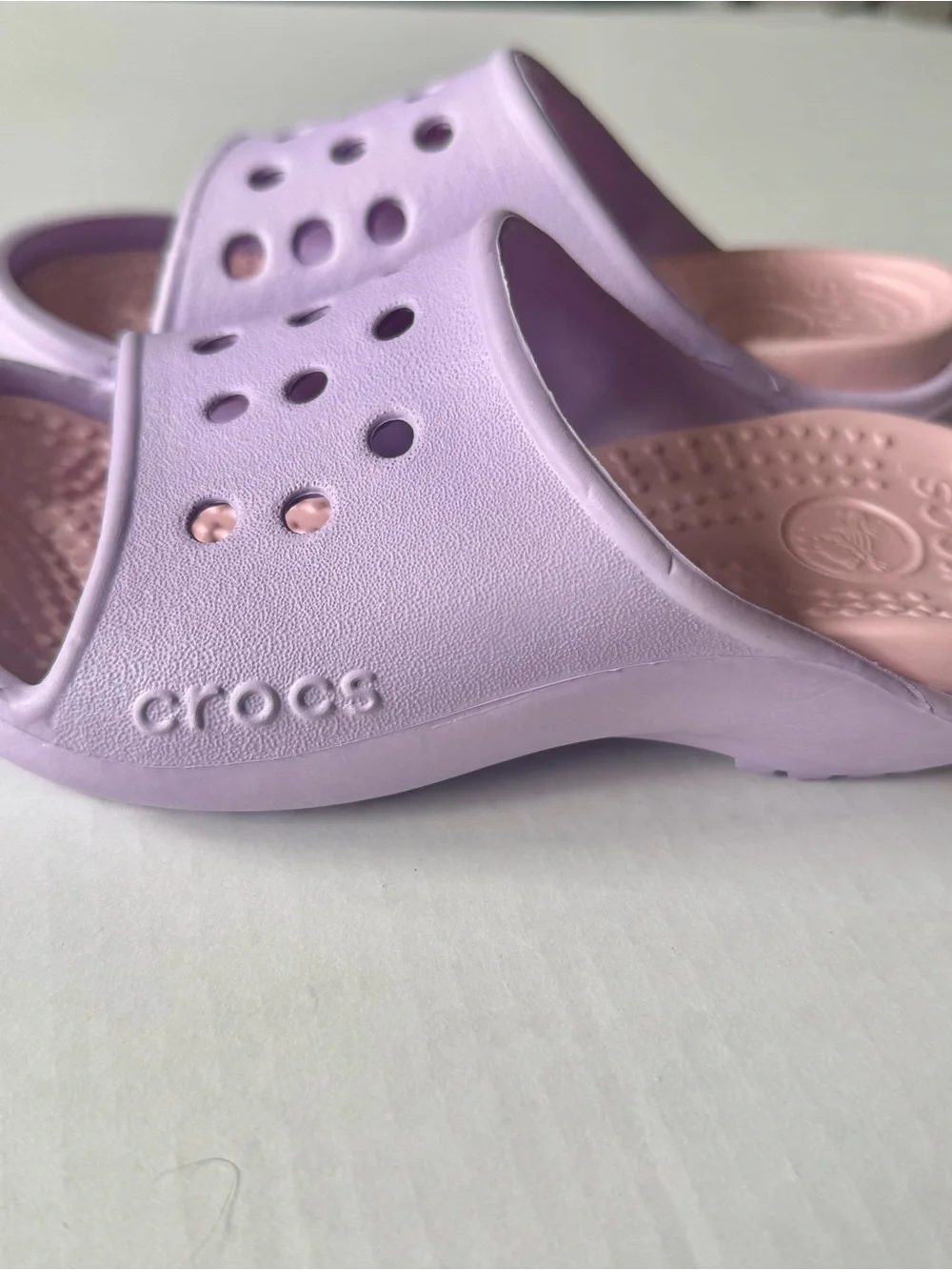 CROCS soft lavender